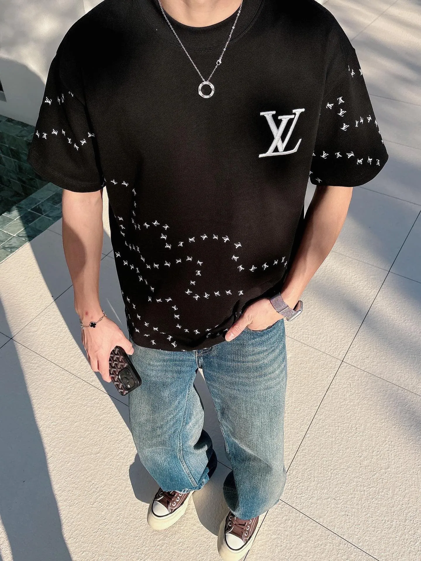Louis Vuitton/